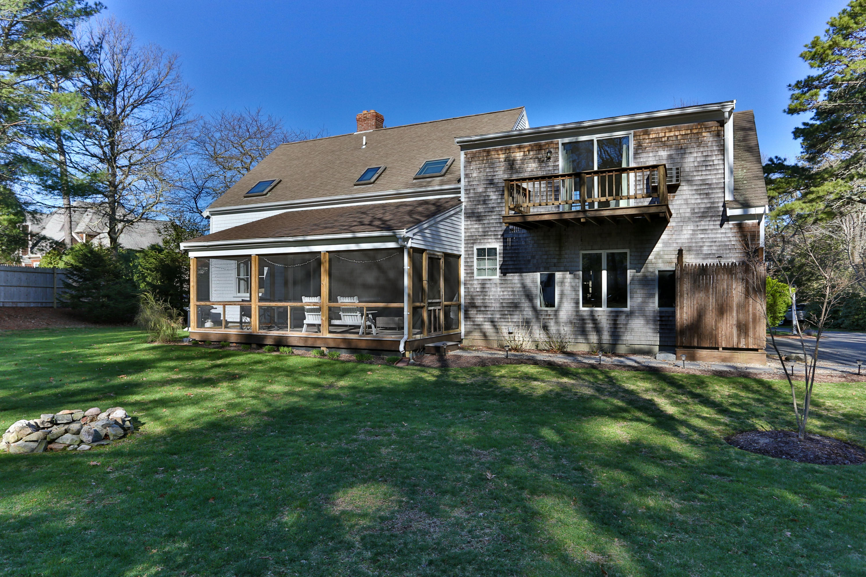 52 Great Hill Road Sandwich, MA 02563 - Photo 33 of 50 52GreLR-33