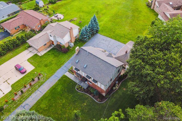 2547 South Commerce Road Wolverine Lake, MI 48390 - Photo 62 of 72