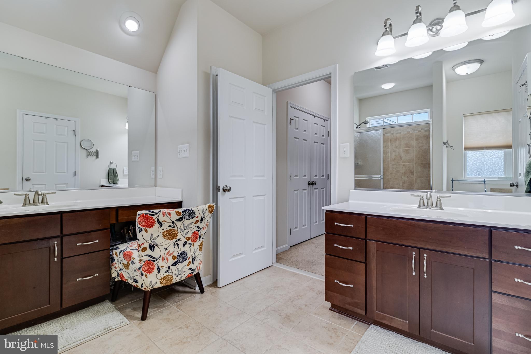 45546 Bethson Street California, MD 20619 - Photo 24 of 36 Primary bath