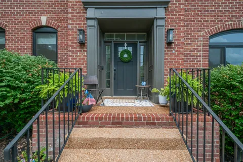 $1,020,000 | 412 WF Rust Court, Nashville, TN 37221