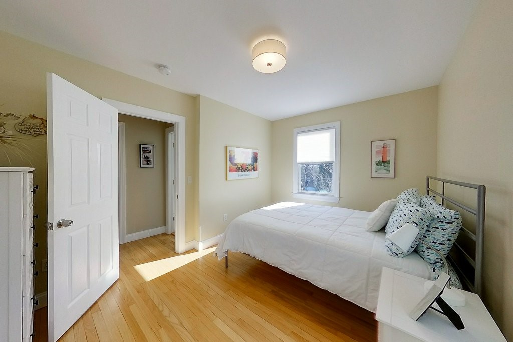 2 E Boulevard, Unit 2 Middletown, RI 02842 - Photo 19 of 32