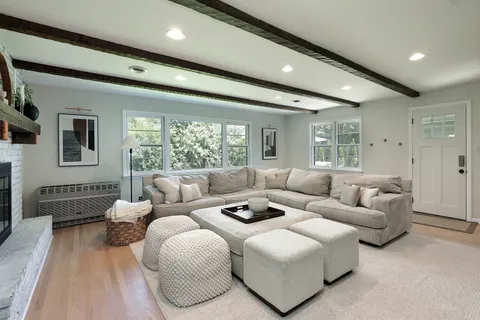 $699,000 | 1938 Lincoln Avenue, Northbrook, IL 60062