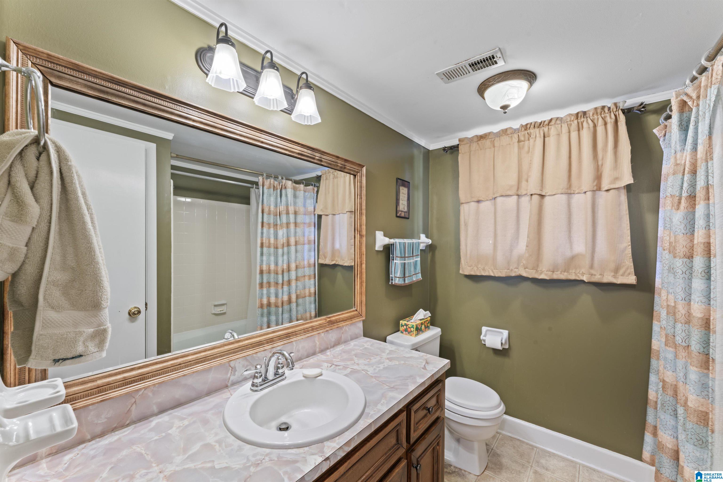1702 Gardenridge Road Gardendale, AL 35071 - Photo 32 of 38