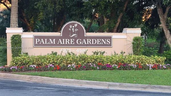 $1,880 | 4201 West McNab Road, Unit 16, Pompano Beach, FL 33069