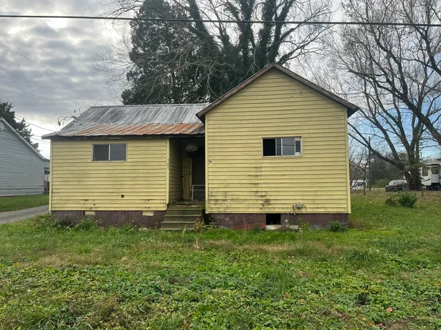 $80,000 | 701 Childress Avenue, Sweetwater, TN 37874