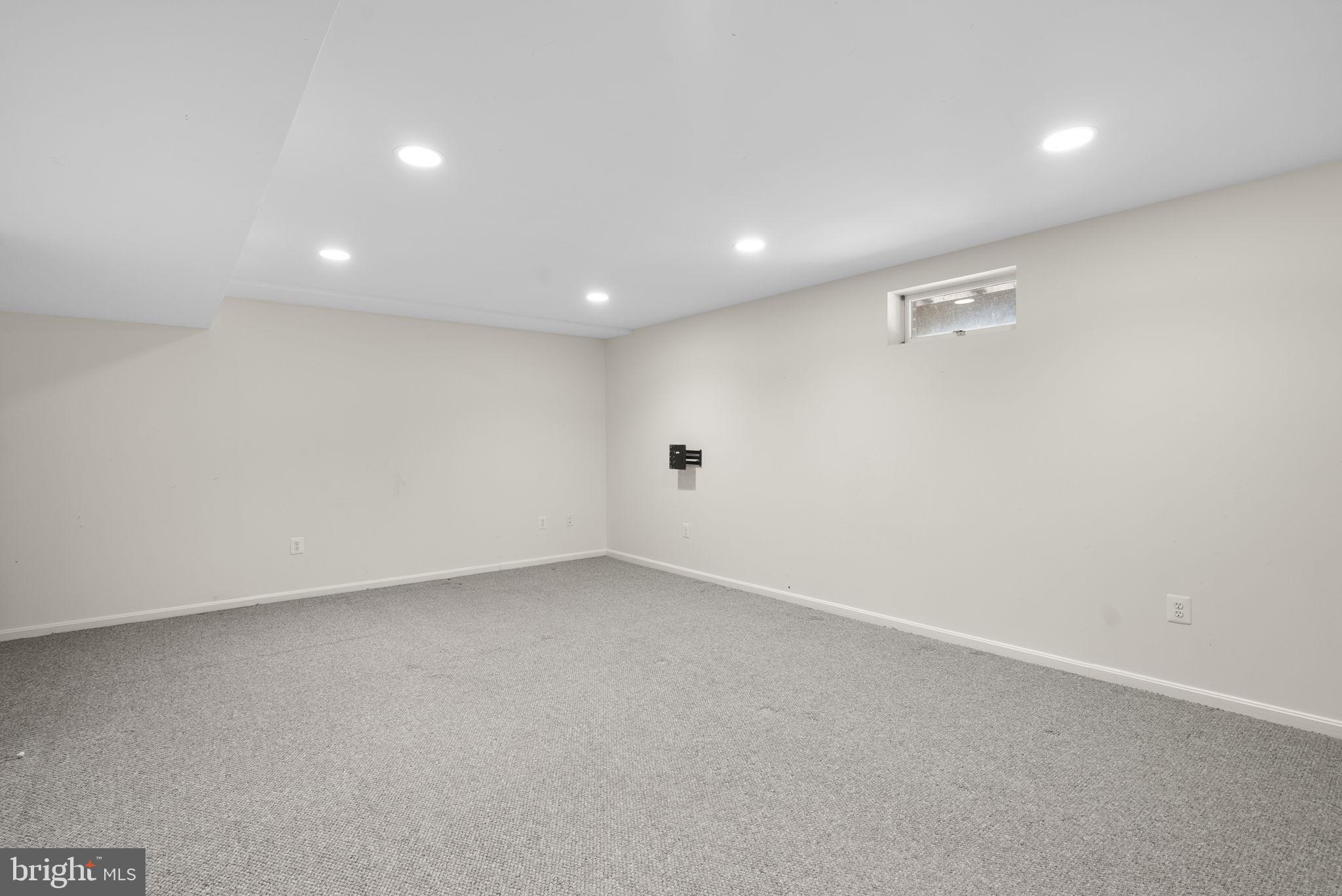 15220 Redgate Drive Silver Spring, MD 20905 - Photo 51 of 65