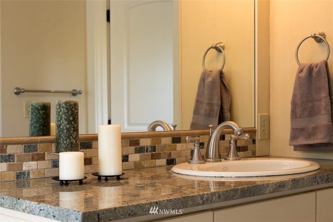 34132 Southeast David Powell Road Fall City, WA 98024 - Photo 16 of 25 Gallery Image 16