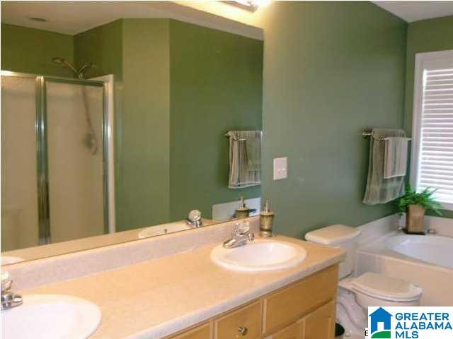 1729 Sandy Ridge Way Birmingham, AL 35244 - Photo 4 of 11