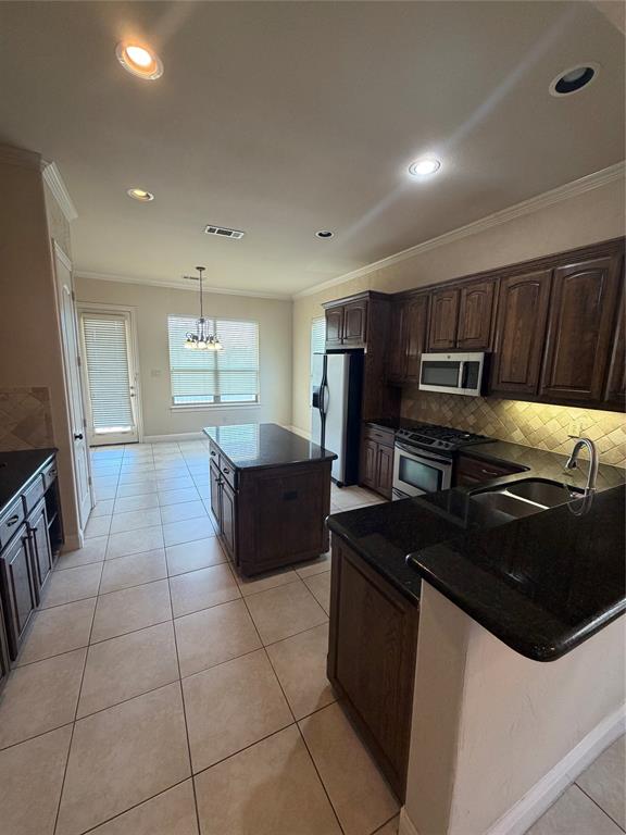 809 South Alamo Road Rockwall, TX 75087 - Photo 5 of 17