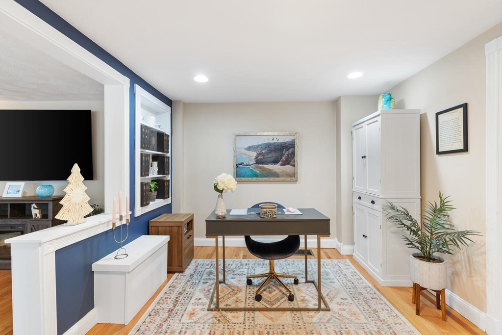 3 Summer Street Topsfield, MA 01983 - Photo 11 of 31