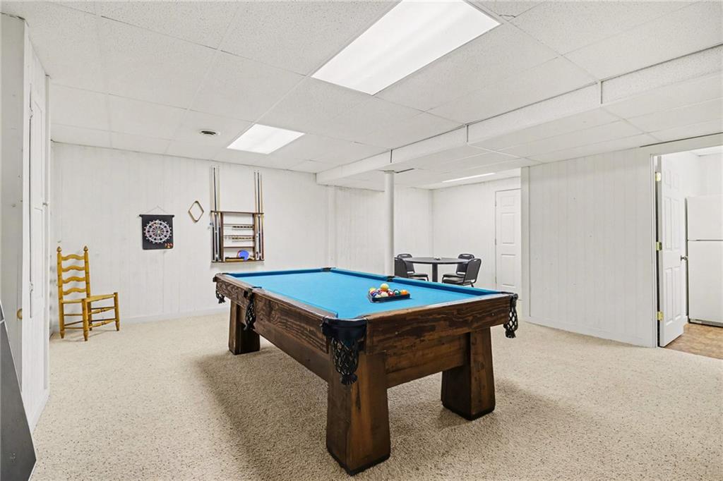 296 Fairview Court Jasper, GA 30143 - Photo 20 of 40 a room with furniture pool table and wall paintings