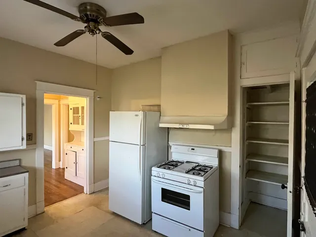 $229,900 | 469 North Willett Street, Memphis, TN 38112