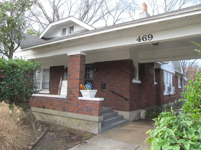 $229,900 | 469 North Willett Street, Memphis, TN 38112
