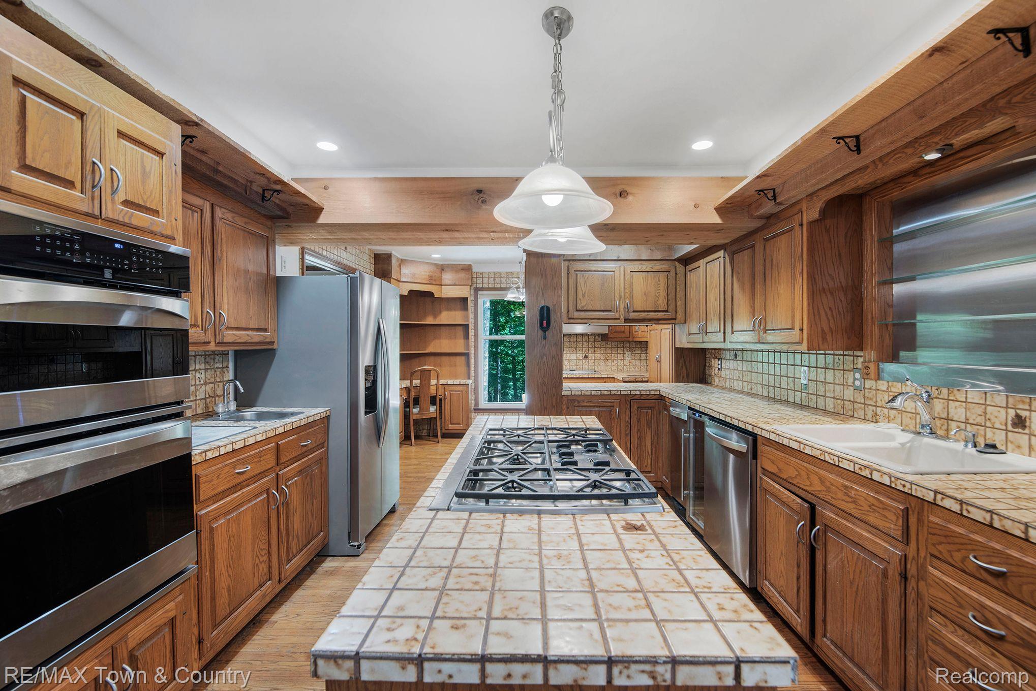 611 Morrish Road Flushing, MI 48433 - Photo 9 of 51 Gallery Image 9