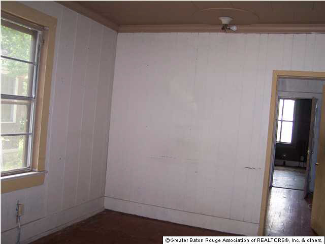 2615 Adams Avenue Baton Rouge, LA 70802 - Photo 7 of 8 Gallery Image 7