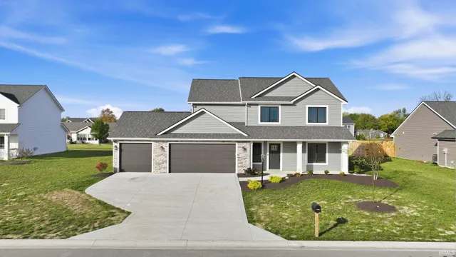 $359,900 | 310 Cottonwood Court, Markle, IN 46770