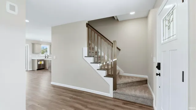 $359,900 | 310 Cottonwood Court, Markle, IN 46770