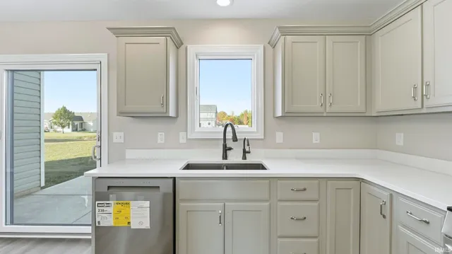 $359,900 | 310 Cottonwood Court, Markle, IN 46770