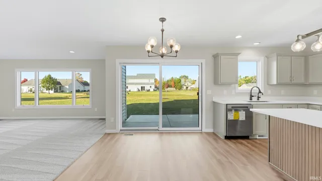 $359,900 | 310 Cottonwood Court, Markle, IN 46770