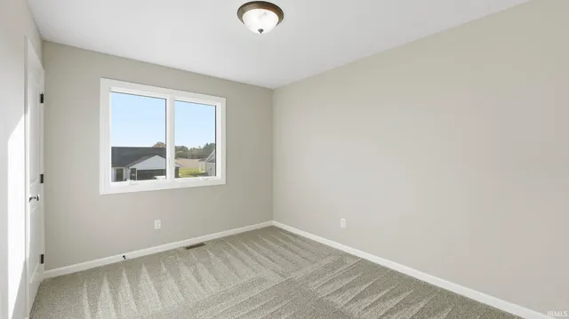 $359,900 | 310 Cottonwood Court, Markle, IN 46770