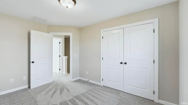 $359,900 | 310 Cottonwood Court, Markle, IN 46770