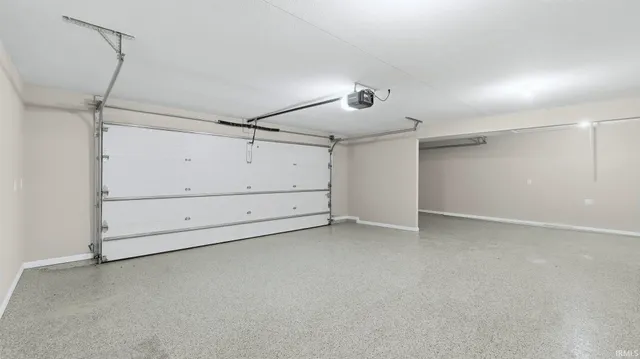 $359,900 | 310 Cottonwood Court, Markle, IN 46770