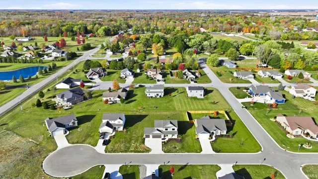 $359,900 | 310 Cottonwood Court, Markle, IN 46770