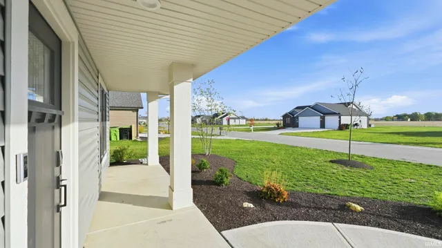 $359,900 | 310 Cottonwood Court, Markle, IN 46770