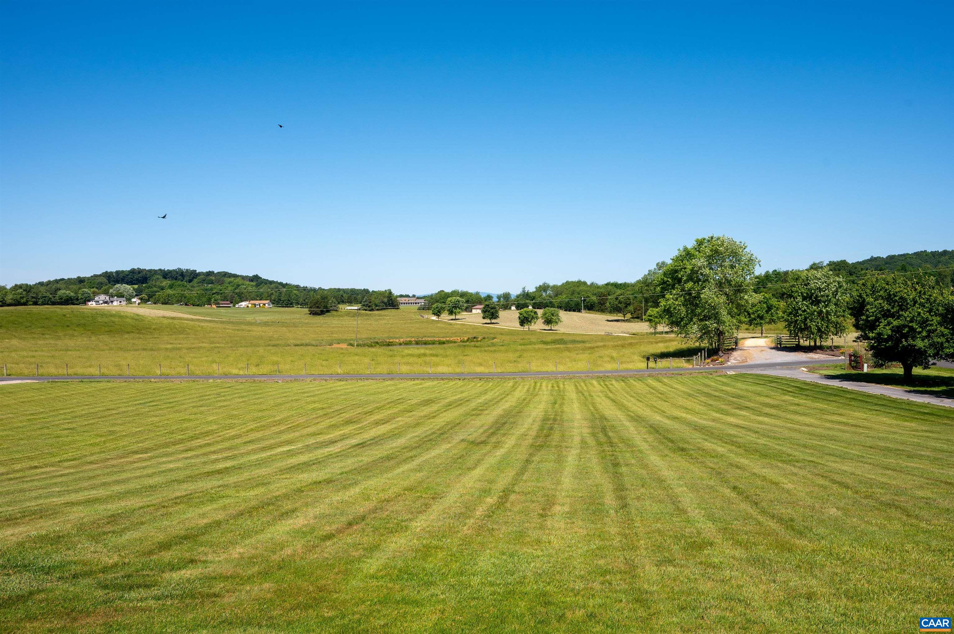 717 Barnhart Road Fort Defiance, VA 24437 - Photo 34 of 41 a view of an ocean view