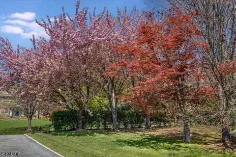 $2,600,000 | 49 Highland Avenue, Montclair, NJ 07042