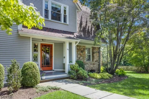 $2,600,000 | 49 Highland Avenue, Montclair, NJ 07042