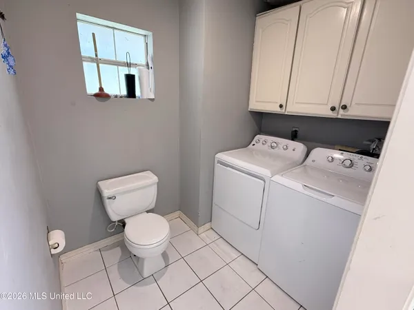 $100,000 | 15489 Highway 18, Raleigh, MS 39153