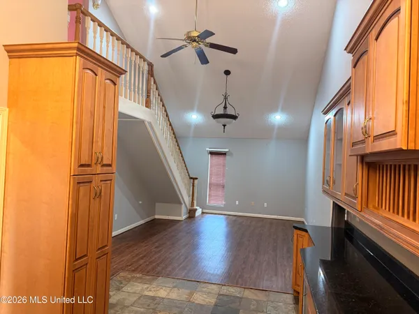 $100,000 | 15489 Highway 18, Raleigh, MS 39153