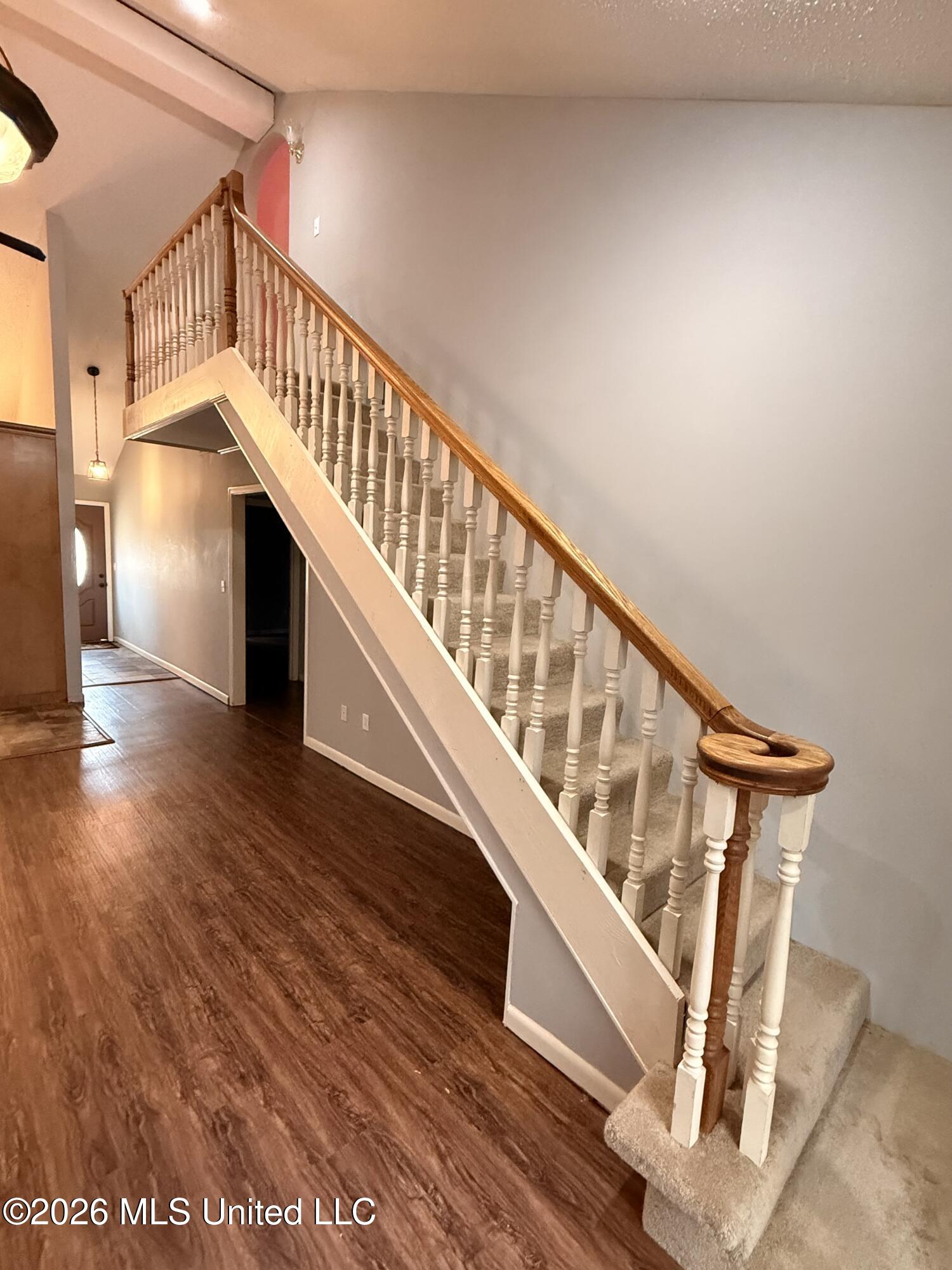 15489 Highway 18 Raleigh, MS 39153 - Photo 8 of 17 IMG_6378