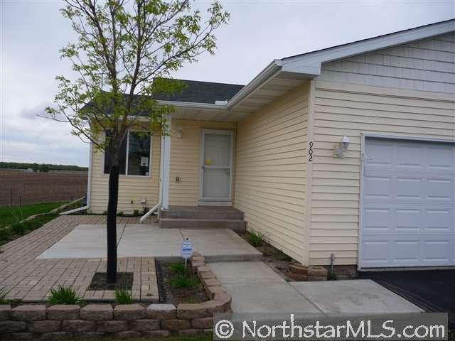 902 Ivy Ridge Lane Buffalo, MN 55313 - Photo 8 of 10 Gallery Image 8
