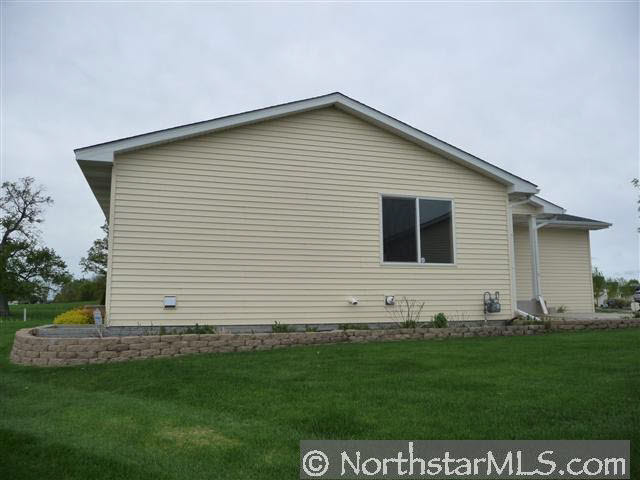 902 Ivy Ridge Lane Buffalo, MN 55313 - Photo 10 of 10 Gallery Image 10