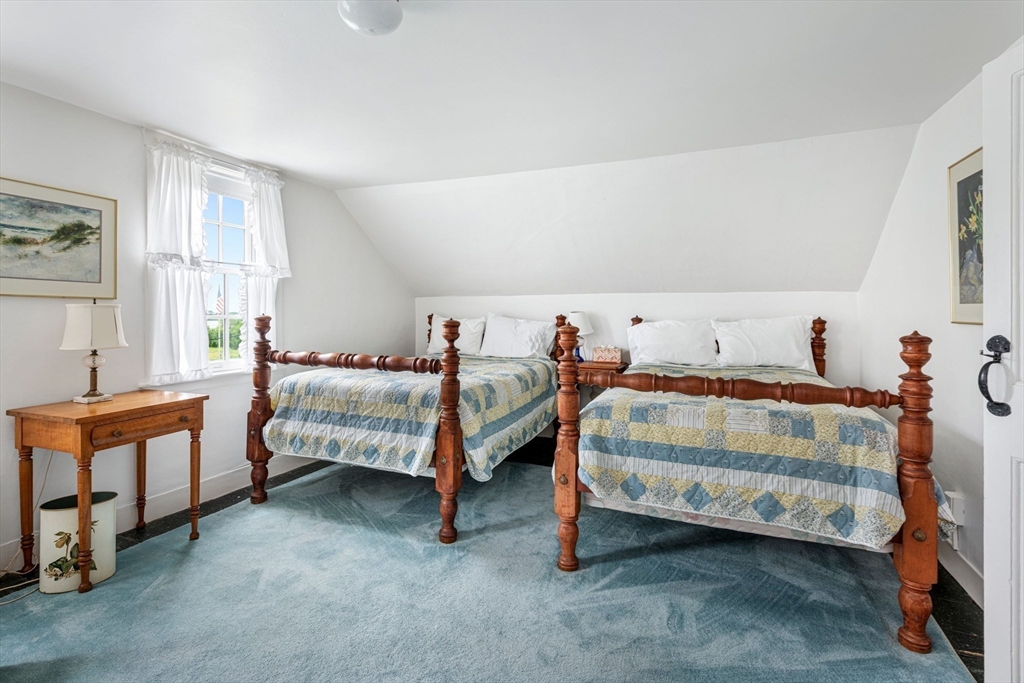 177 Howland Road Westport, MA 02790 - Photo 20 of 39