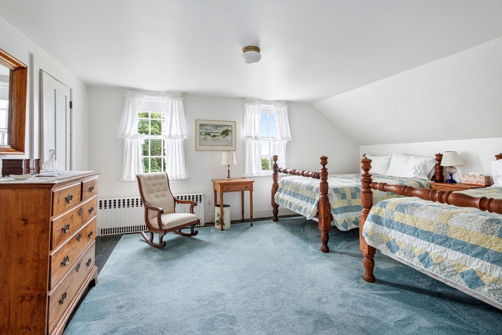 177 Howland Road Westport, MA 02790 - Photo 21 of 39