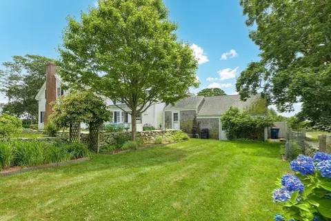 $2,895,000 | 177 Howland Road, Westport, MA 02790
