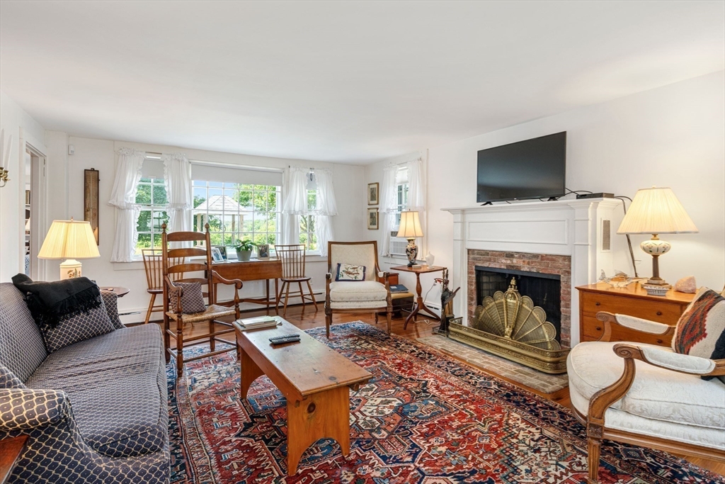 177 Howland Road Westport, MA 02790 - Photo 8 of 39