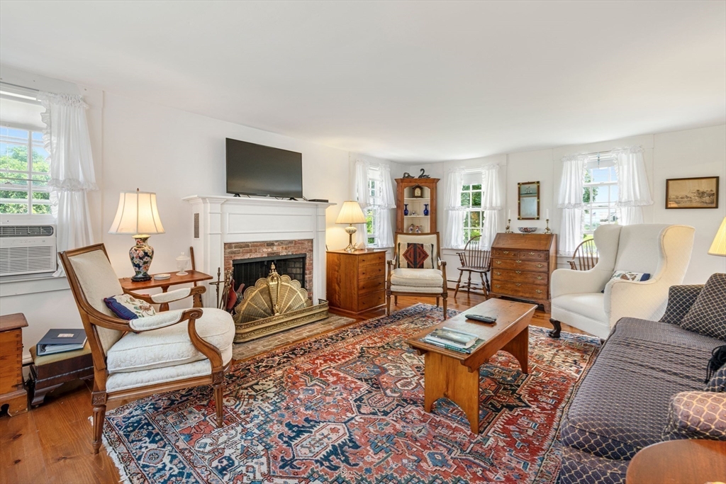 177 Howland Road Westport, MA 02790 - Photo 9 of 39