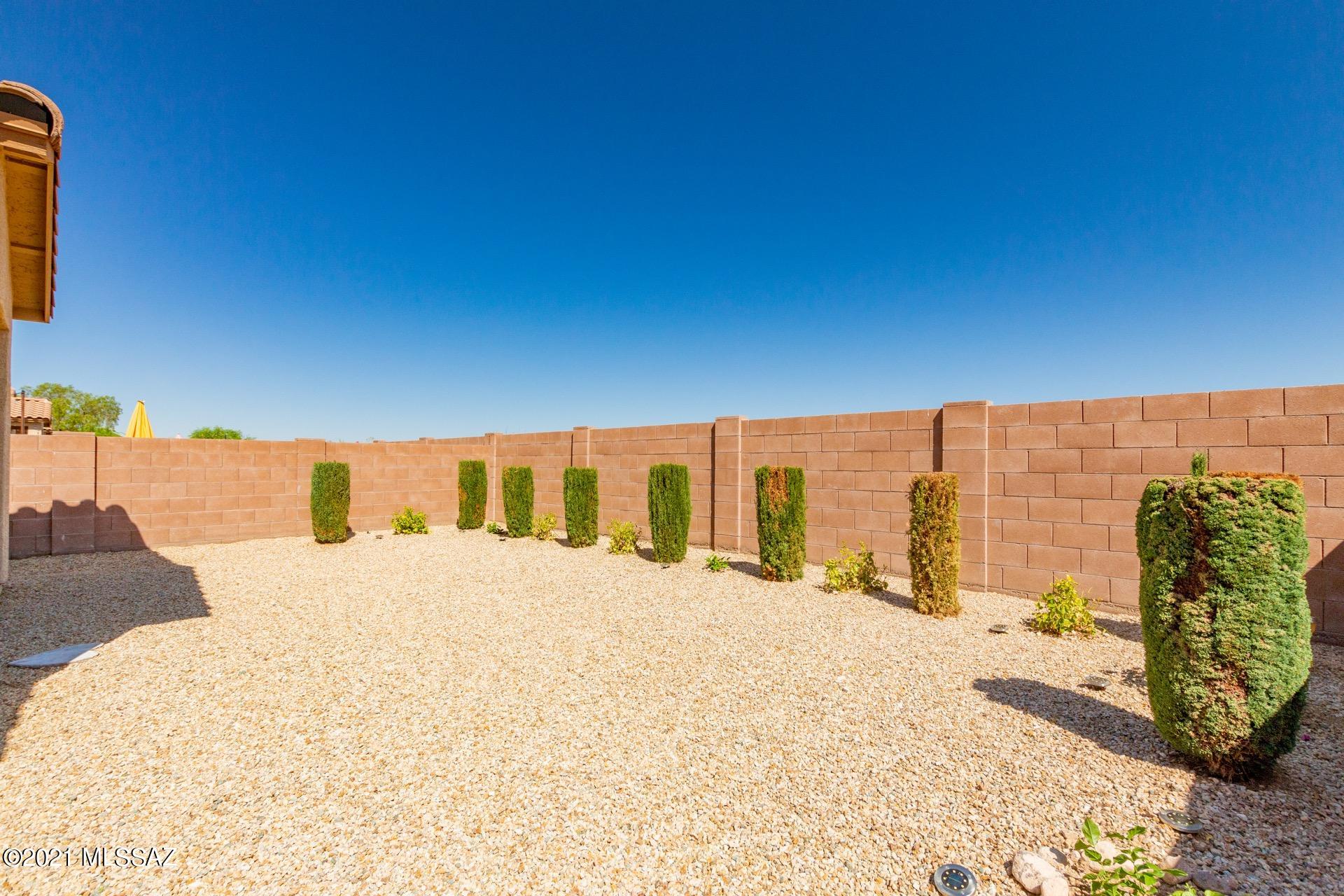 7623 East Fair Meadows Loop Tucson, AZ 85756 - Photo 3 of 40