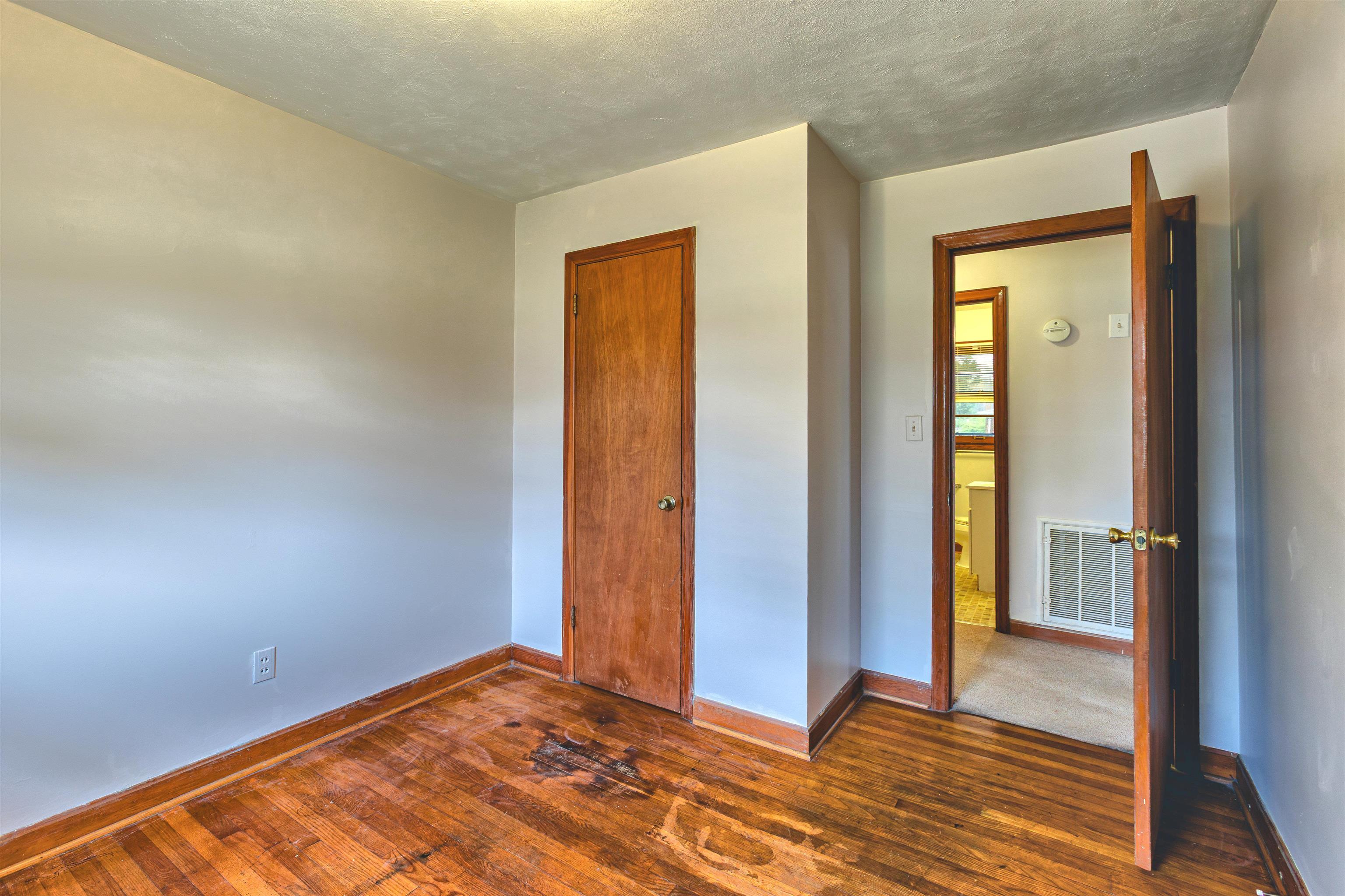 421 Colonial Avenue Gaffney, SC 29340 - Photo 17 of 30