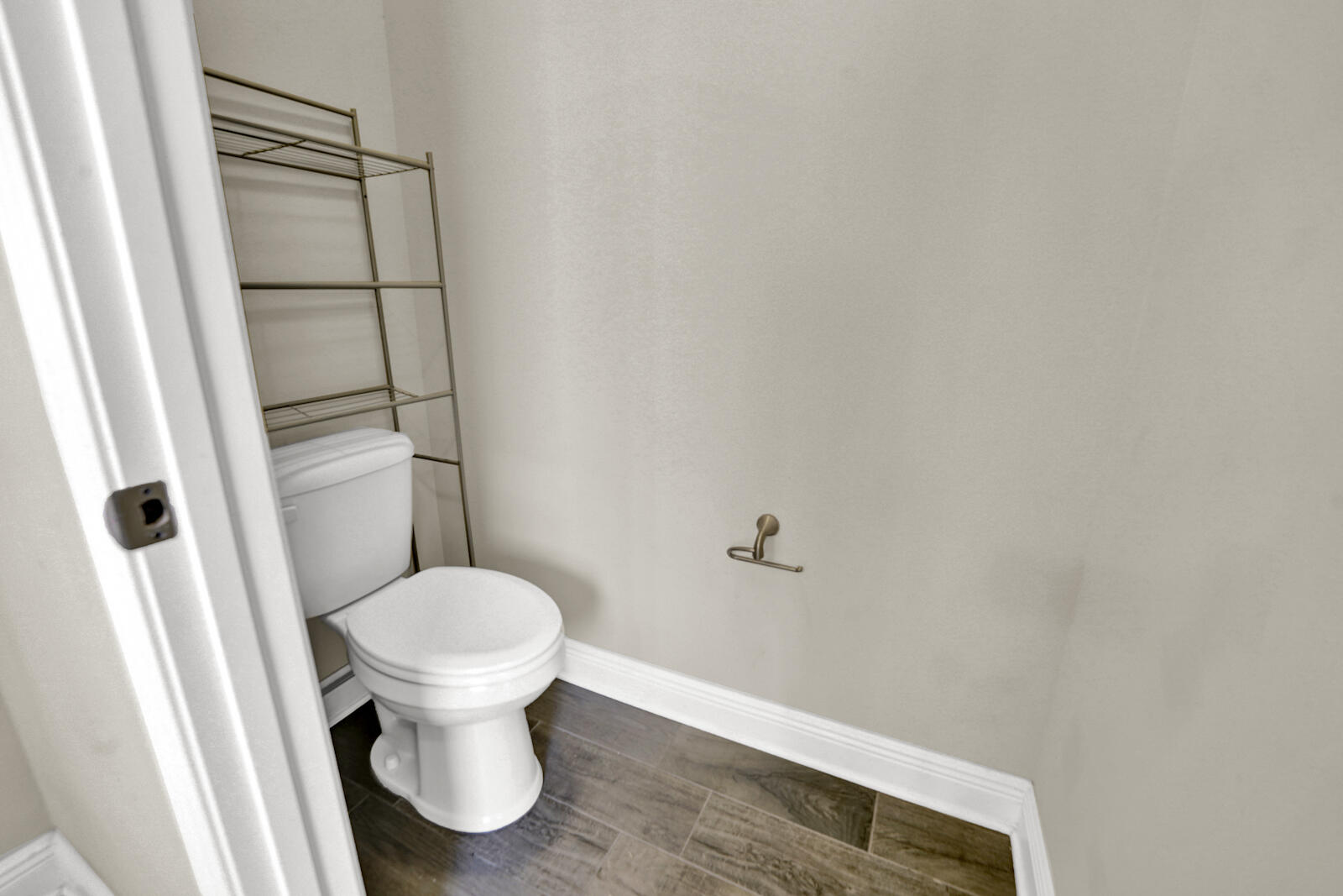 272 Lottie Loop Freeport, FL 32439 - Photo 34 of 53 a bathroom with a toilet and a sink