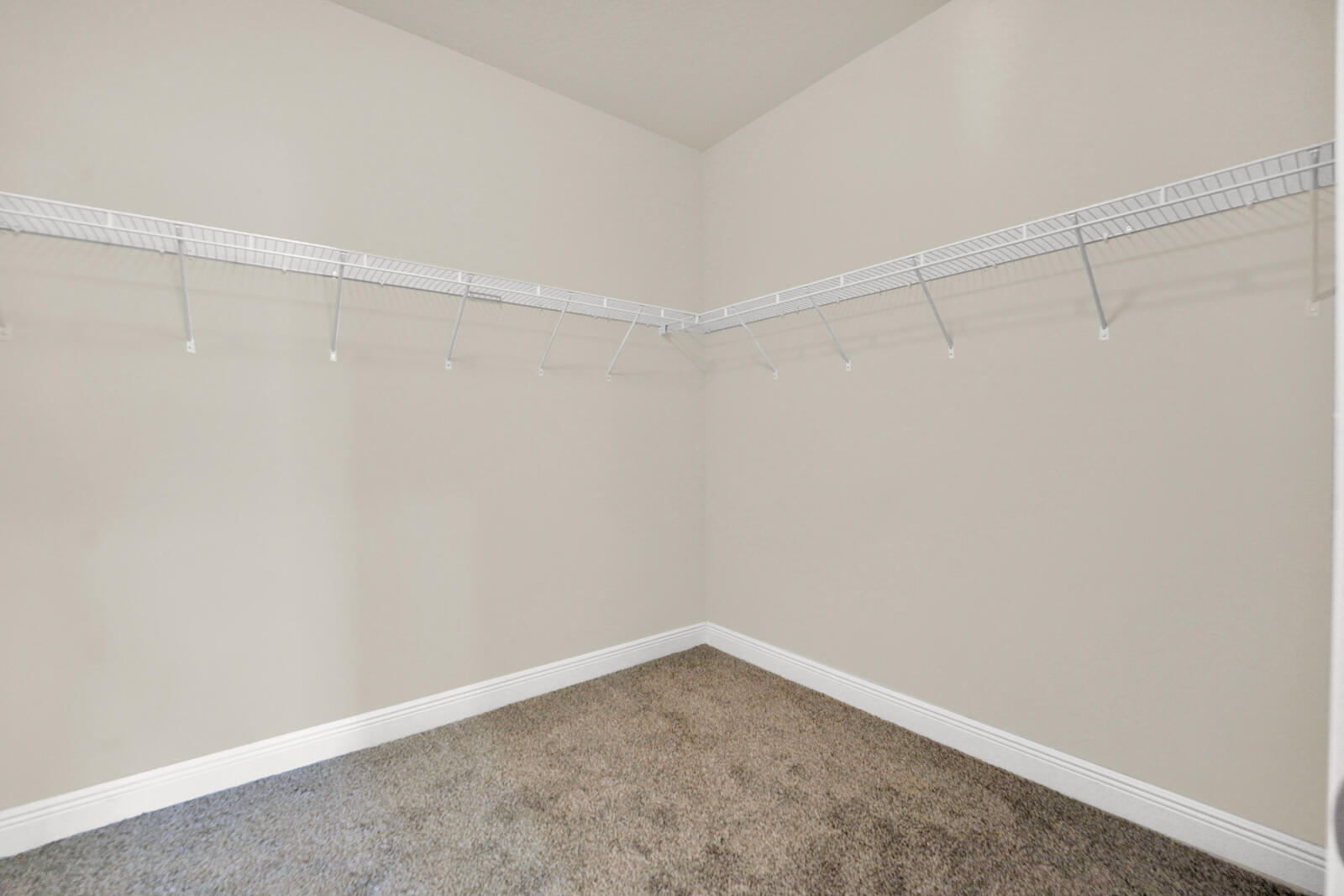 272 Lottie Loop Freeport, FL 32439 - Photo 37 of 53 a room