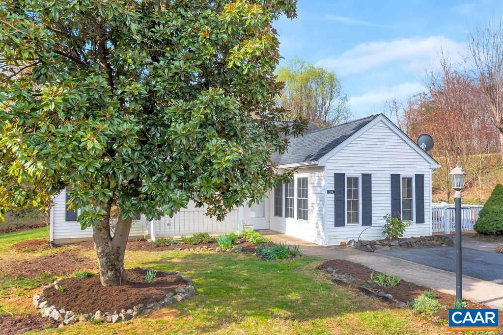 84 Pendleton Way Stanardsville, VA 22973 - Photo 3 of 22 Gallery Image 3