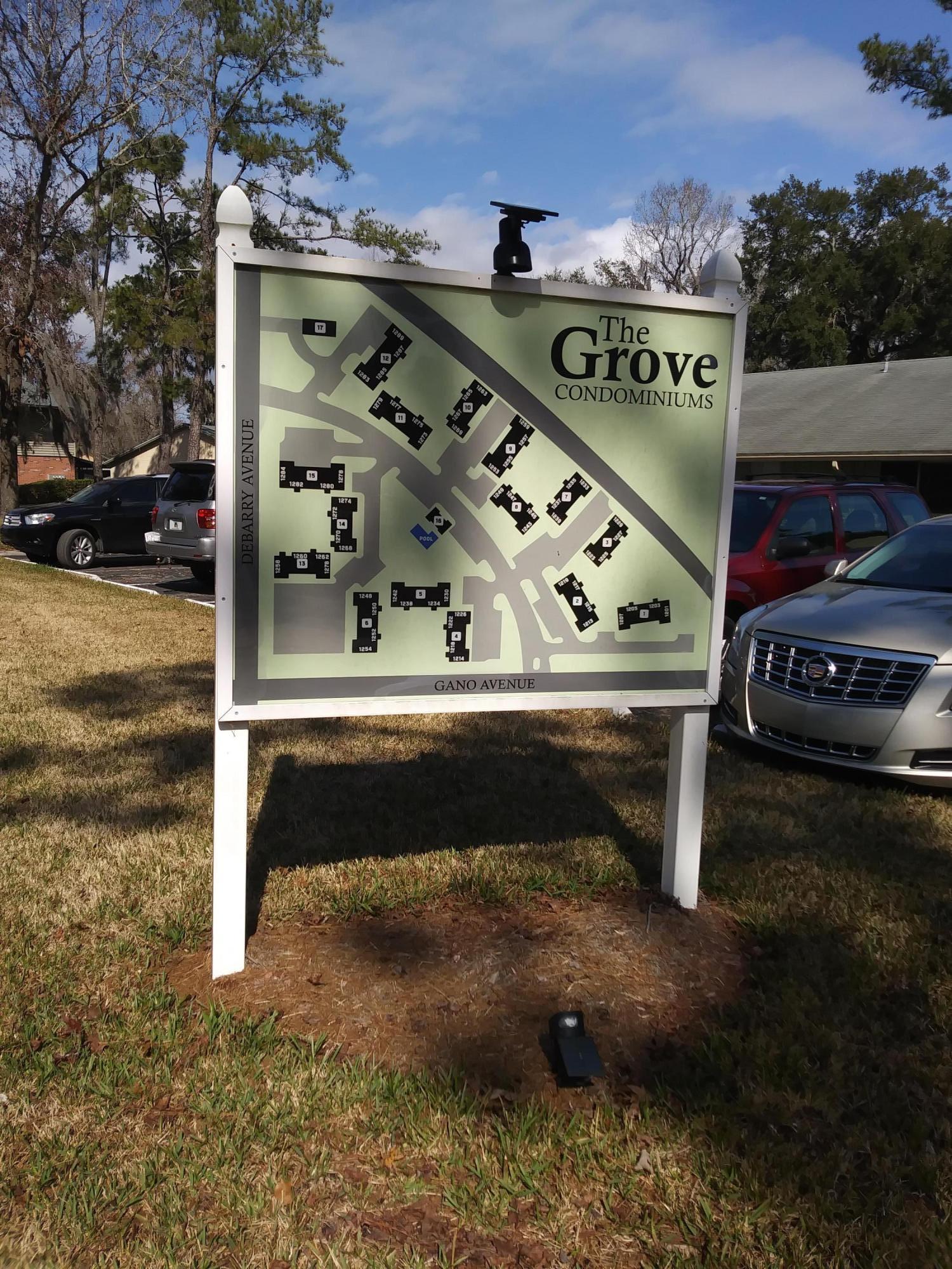 1267 The Grove Road Orange Park, FL 32073 - Photo 2 of 72 20180202_125119