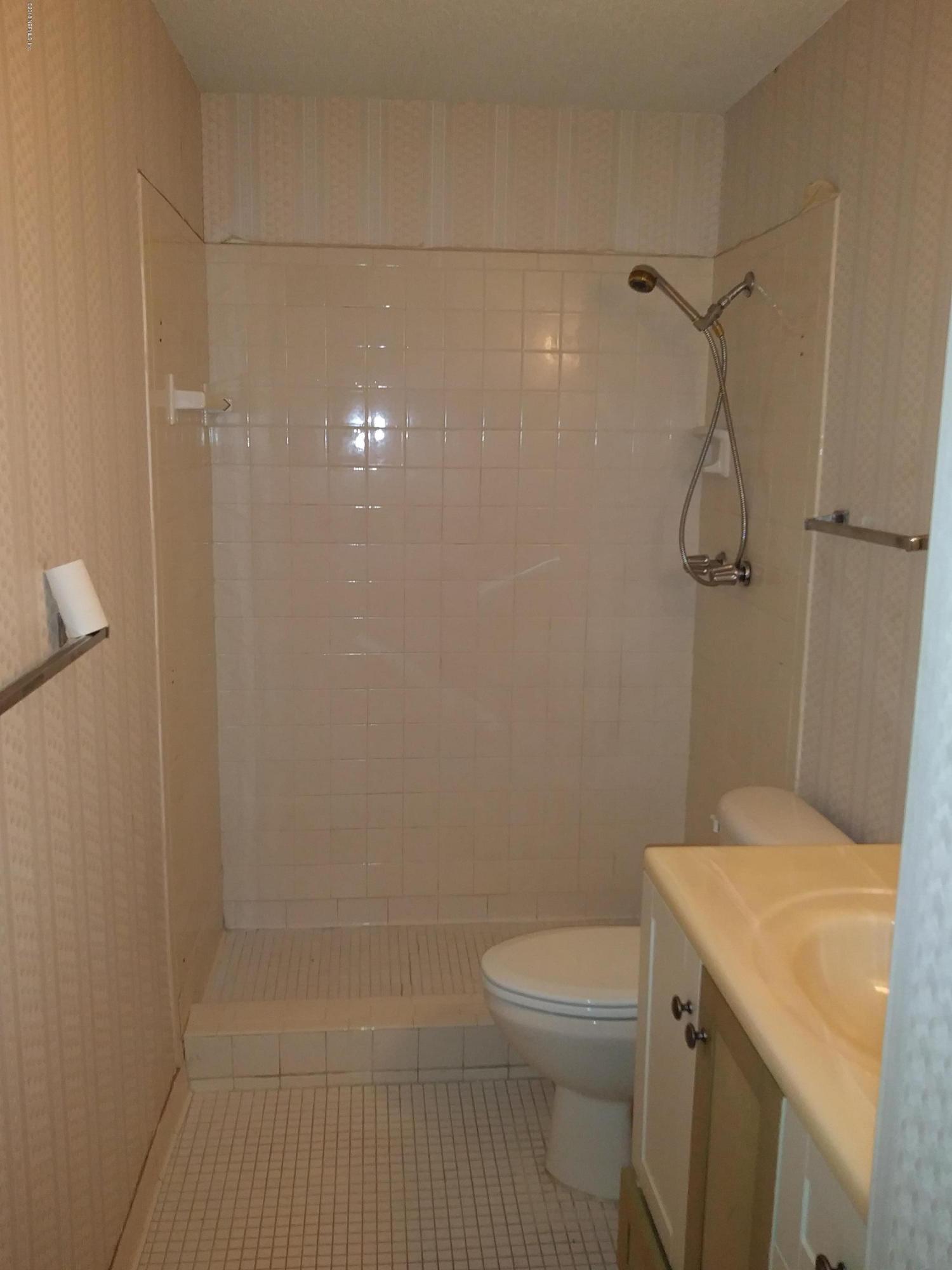 1267 The Grove Road Orange Park, FL 32073 - Photo 33 of 72 20180202_121838