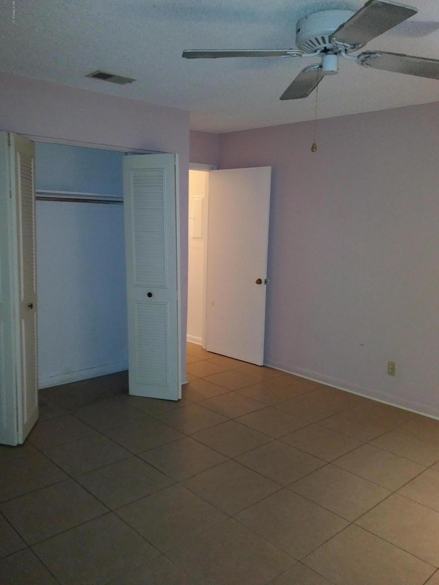 1267 The Grove Road Orange Park, FL 32073 - Photo 35 of 72 20180202_121827