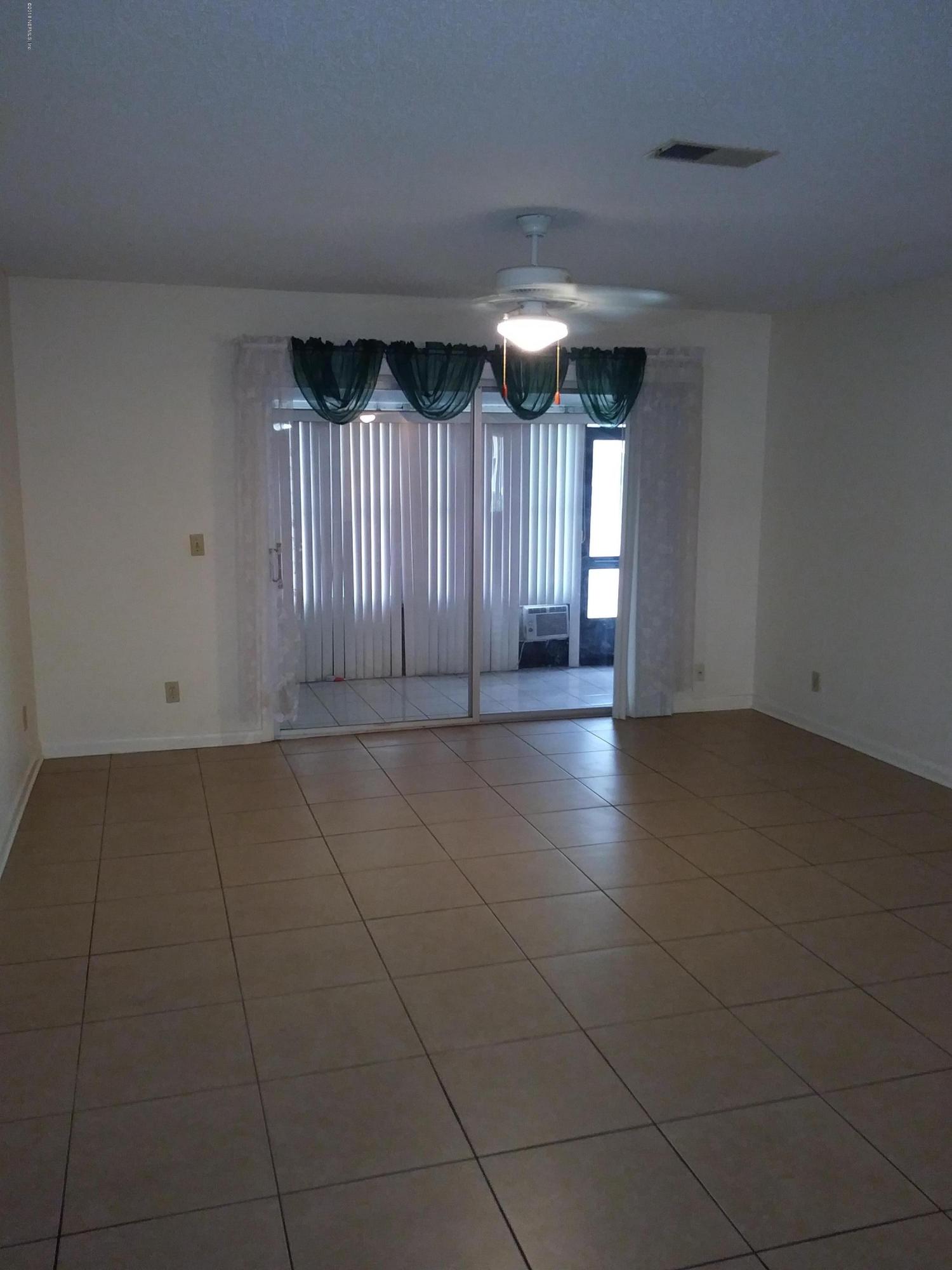 1267 The Grove Road Orange Park, FL 32073 - Photo 41 of 72 20180202_121738